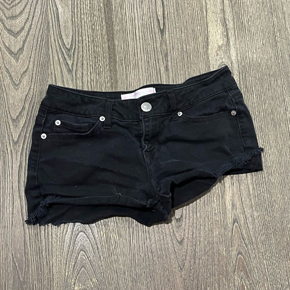 No Boundaries Denim Shorts High Rise Frayed Hem 5-Pockets Stretch Black Size 9